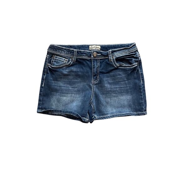 Y2K Earl Jean Distressed Denim Shorts with Embroidered Back Pockets - Picture 1 of 6